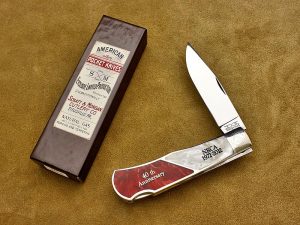 Queen S&M Mountain Man LockBack - Red & White Mica Pearl LockBack